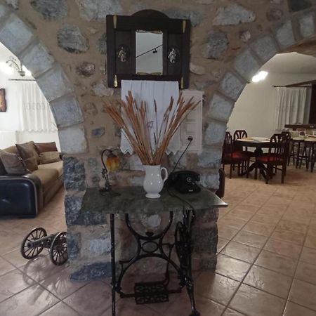 Villa Iris Mystras Eksteriør bilde